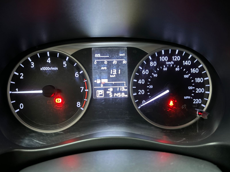 Nissan Kicks  5 pts. Advance, 1.6l, TA, a/ac., VE, RA-17 2018